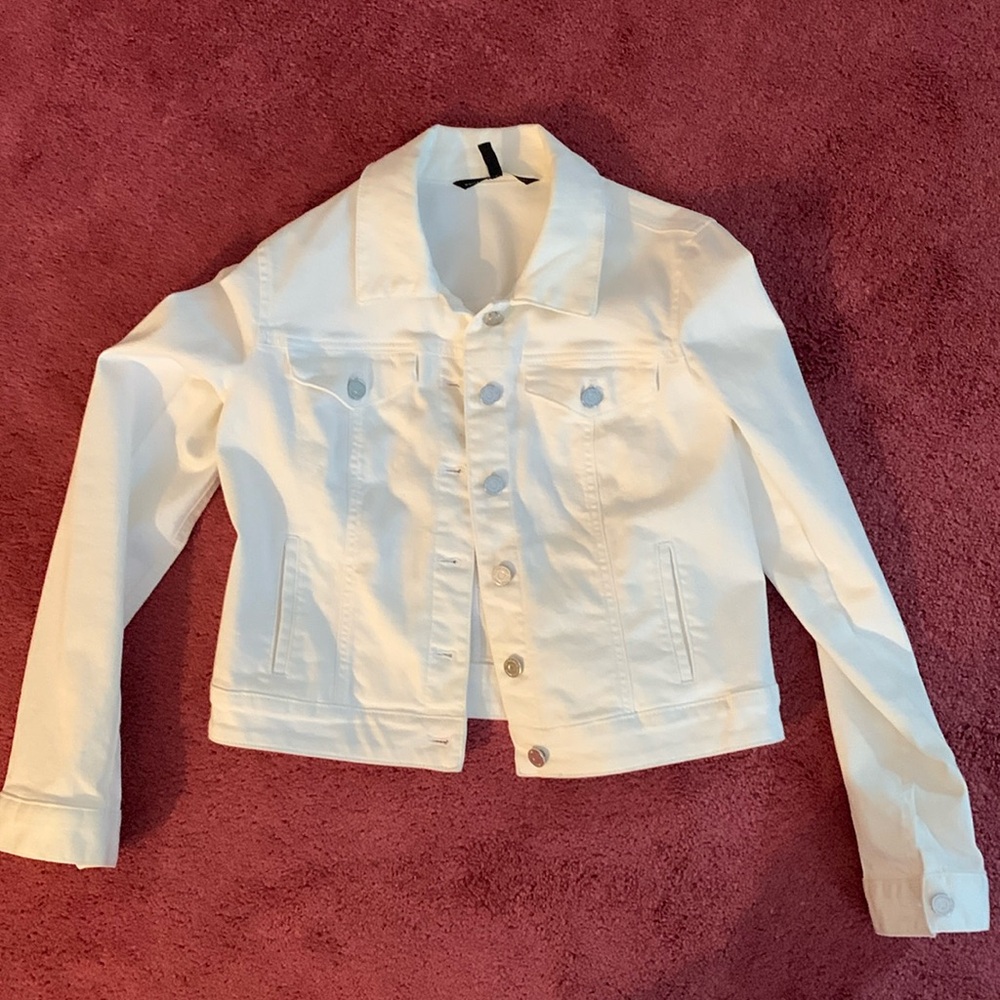 Stretchy, white, jean jacket, size 10, White House, black market